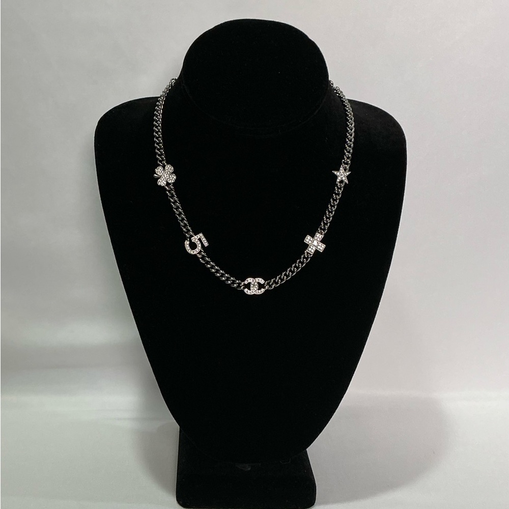 Authentic Ruthenium Chanel CC Lucky Symbols Chocker Necklace Silver Charms - Picture 2 of 10